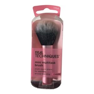 Real Techniques - Mini Multitask Brush 407 (Travel Size) - Cheek Powder